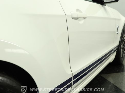 Used 2013 Ford Mustang Shelby GT500 image 26
