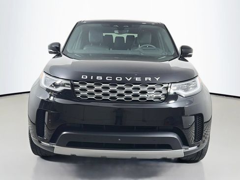 Used 2025 Land Rover Discovery S AWD/4WD image 2