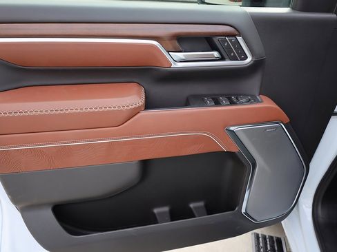 New 2026 GMC Sierra 3500 Denali Ultimate image 10