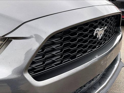 Used 2016 Ford Mustang Coupe image 26