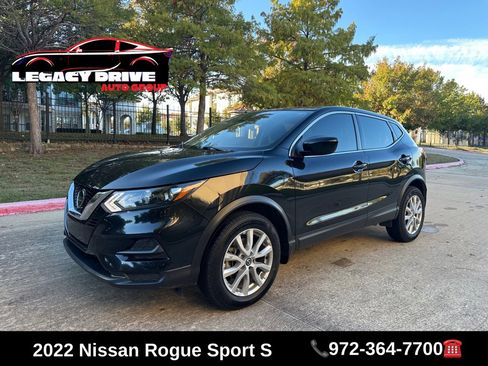 Used 2022 Nissan Rogue Sport S image 3