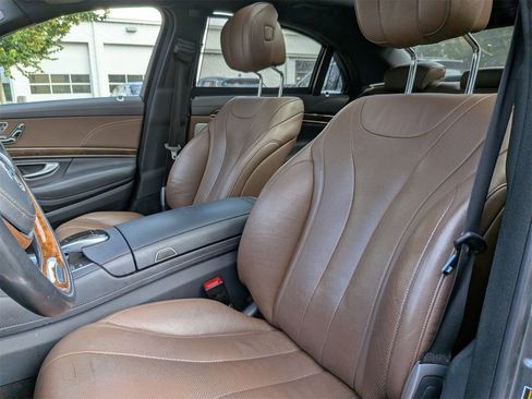Used 2017 Mercedes-Benz S 550 4MATIC Sedan image 15