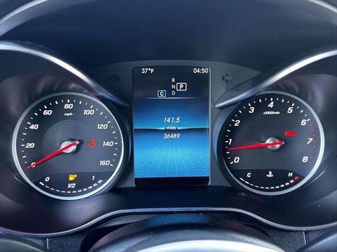 Used 2022 Mercedes-Benz GLC 300 4MATIC image 25