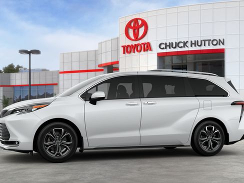 Used 2025 Toyota Sienna Platinum AWD/4WD image 19