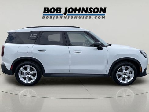 Used 2025 MINI Cooper Countryman S w/ Comfort Package Max AWD/4WD image 2