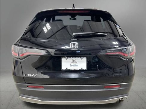Certified 2023 Honda HR-V Sport image 5