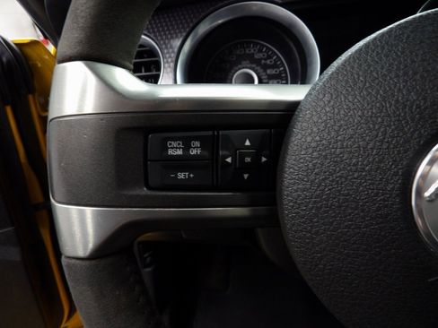 Used 2013 Ford Mustang Boss 302 w/ Boss 302 Accessory Pkg image 33