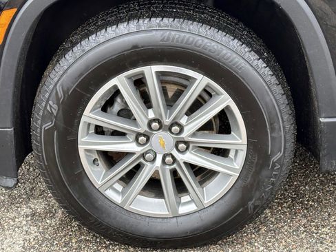 Certified 2023 Chevrolet Traverse LT image 8