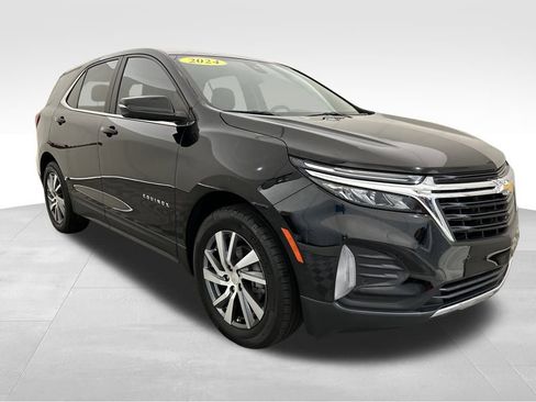Used 2024 Chevrolet Equinox LT image 8