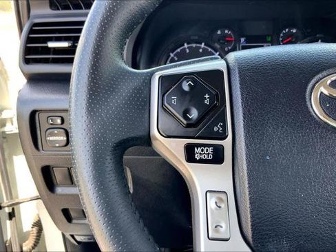 Certified 2022 Toyota 4Runner SR5 Premium w/ Moonroof Package RWD image 23