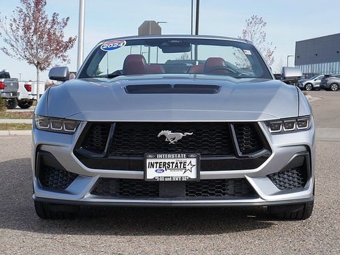 Used 2024 Ford Mustang GT Premium image 8