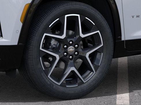New 2026 Chevrolet Traverse High Country FWD image 33