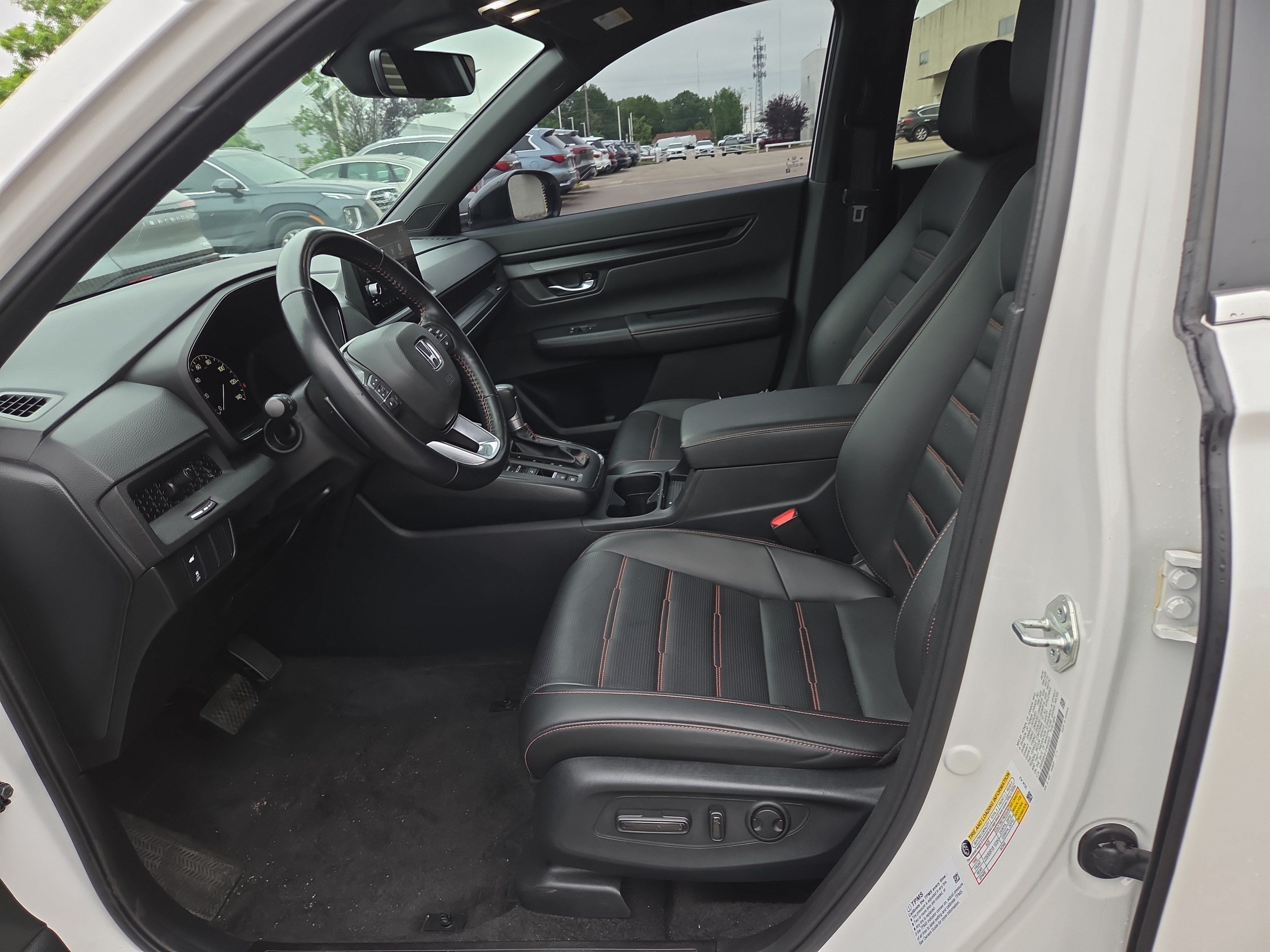Used 2025 Honda CR-V Sport-L image 5