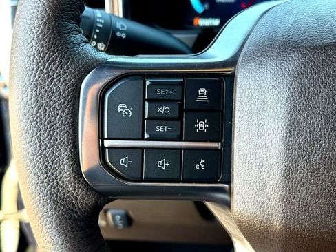 Used 2023 Ford F250 King Ranch image 13