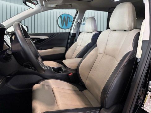 Used 2023 Subaru Outback Limited image 5