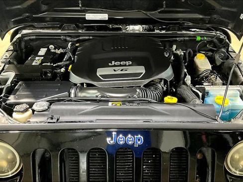 Used 2017 Jeep Wrangler Unlimited Sport w/ Quick Order Package 24S AWD/4WD image 26