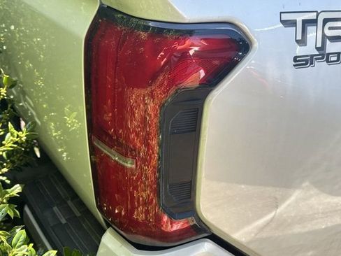 Used 2025 Toyota Tacoma TRD Sport AWD/4WD image 6