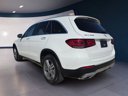 Used 2022 Mercedes-Benz GLC 300 image 3