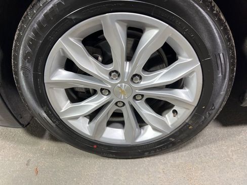 Used 2023 Chevrolet Malibu LT image 42