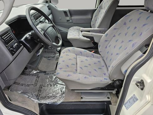 Used 1997 Volkswagen Eurovan Camper image 16