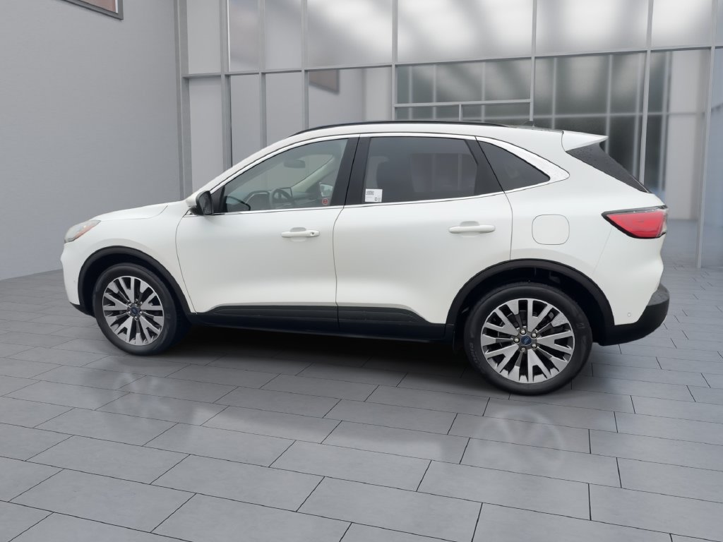 Used 2020 Ford Escape Titanium AWD/4WD image 5