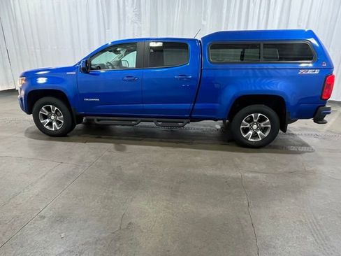 Used 2018 Chevrolet Colorado Z71 AWD/4WD image 7