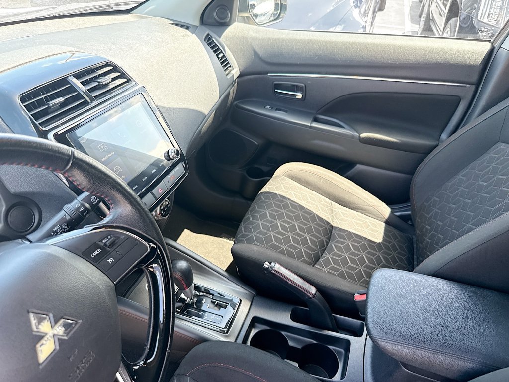 Used 2022 Mitsubishi Outlander Sport FWD image 24
