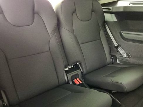 New 2026 Volvo XC90 T8 Core AWD/4WD image 32