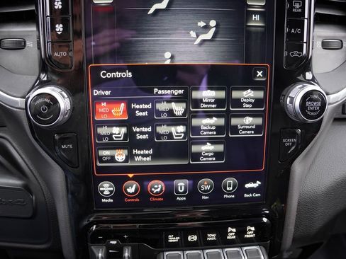 Used 2021 RAM 2500 Laramie image 31