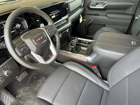 New 2026 GMC Sierra 1500 SLT w/ SLT Premium Package AWD/4WD image 10