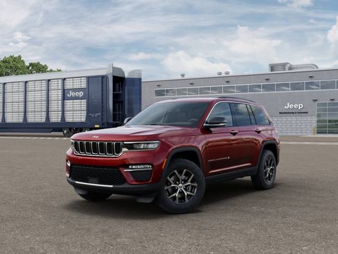 New 2025 Jeep Grand Cherokee Limited image 1