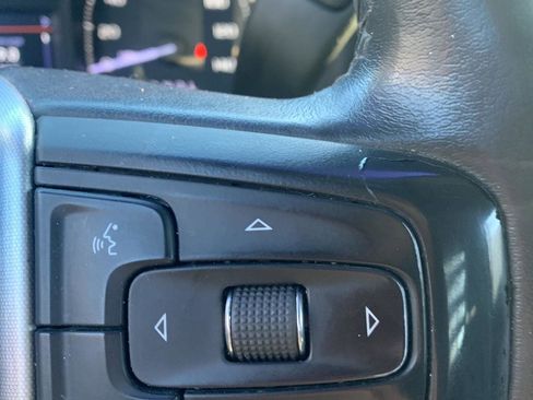 Used 2022 GMC Sierra 3500 SLE w/ SLE Convenience Package image 22