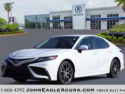 Used 2022 Toyota Camry SE