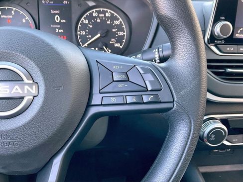 Used 2025 Nissan Altima 2.5 S image 18