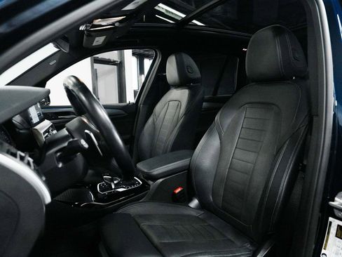 Used 2023 BMW X3 xDrive30i image 28