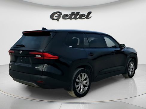 Used 2024 Toyota Grand Highlander Limited image 6