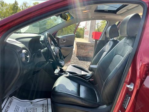 Used 2018 Hyundai Kona Limited AWD/4WD image 17