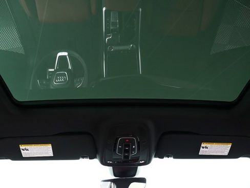 New 2026 Audi SQ7 Premium Plus image 21