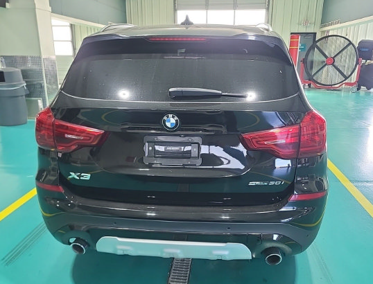 Used 2019 BMW X3 sDrive30i w/ Driving Assistance Package RWD image 4