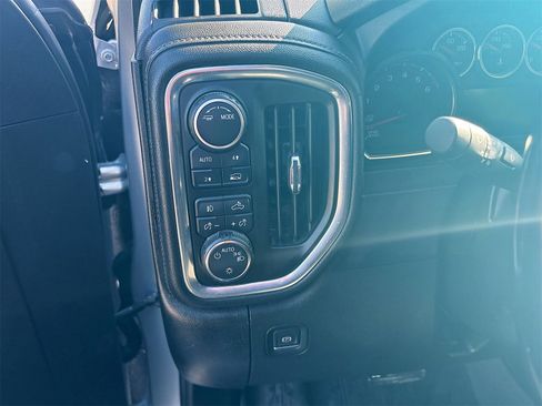 Used 2021 Chevrolet Silverado 1500 RST w/ Redline Edition image 10