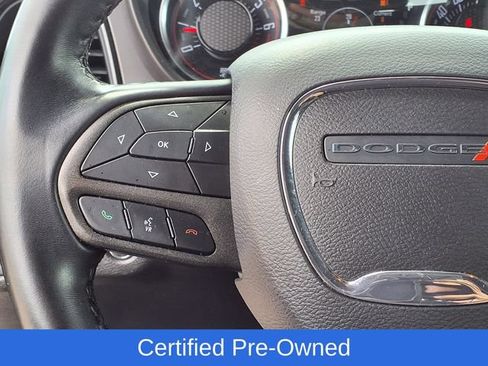 Used 2023 Dodge Challenger SXT RWD image 8