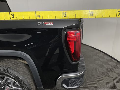 Used 2024 GMC Sierra 1500 SLT w/ SLT Premium Plus Package image 9