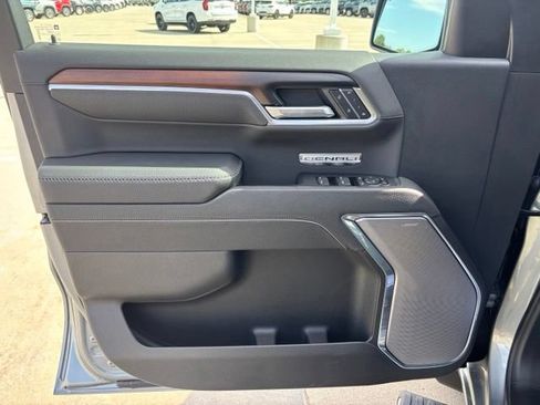 Certified 2025 GMC Sierra 1500 Denali AWD/4WD image 20
