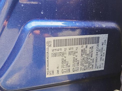 Used 2023 Nissan Rogue SV image 18