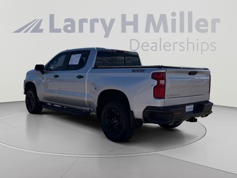 Used 2019 Chevrolet Silverado 1500 LT Trail Boss AWD/4WD image 3