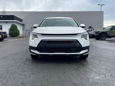 New 2026 Kia Niro LX image 2