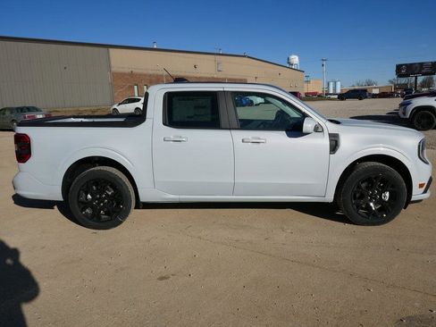 New 2026 Ford Maverick Lobo image 3