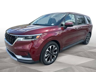 Certified 2024 Kia Carnival EX