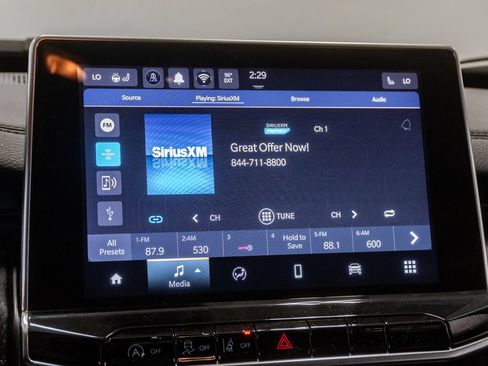 Certified 2025 Jeep Compass Latitude w/ Convenience Group AWD/4WD image 19