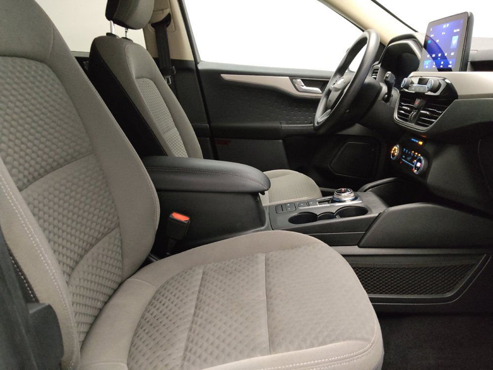 Used 2020 Ford Escape SE FWD image 21
